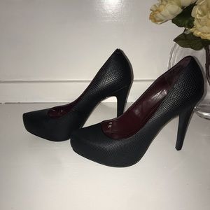 BCBG black pumps